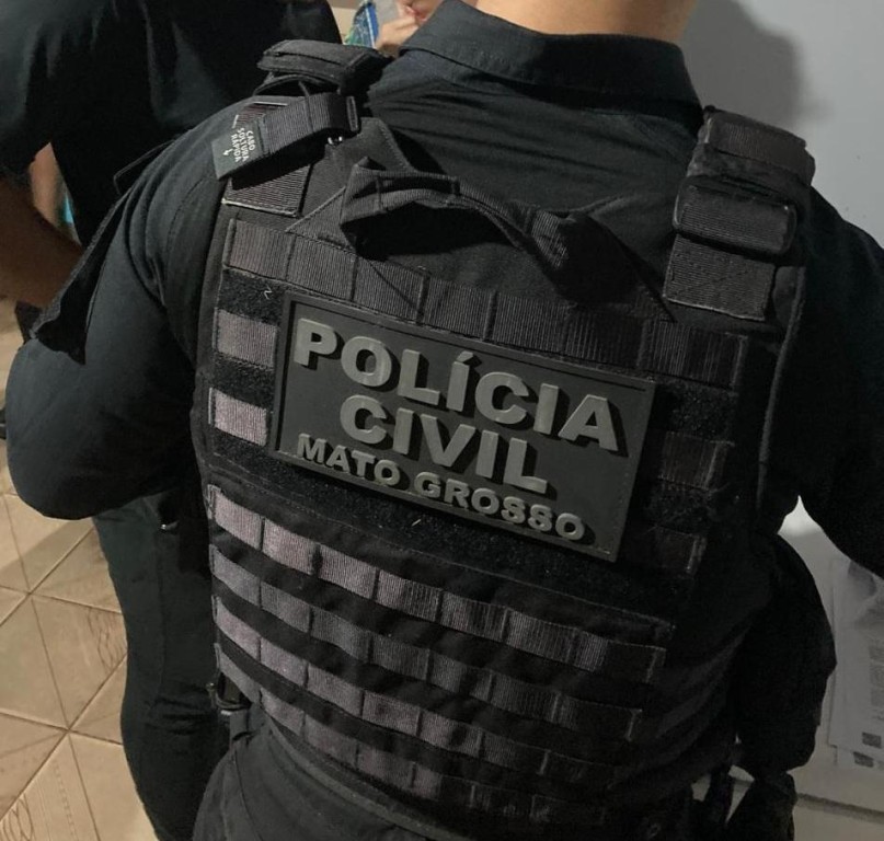 Polícia Civil cumpre mandados contra autores de ataques e difamações a autoridades públicas em rede social