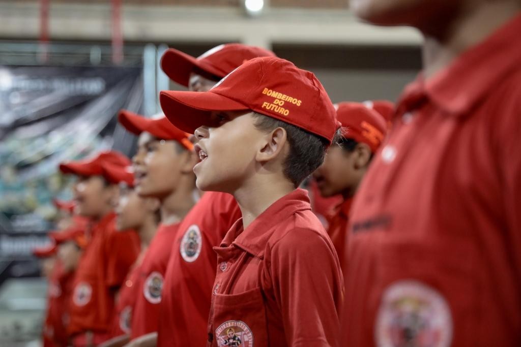 Corpo de Bombeiros abre 560 vagas para projetos sociais; veja como se inscrever