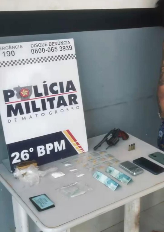 Polícia Militar prende faccionado por tráfico de drogas e porte ilegal de arma de fogo