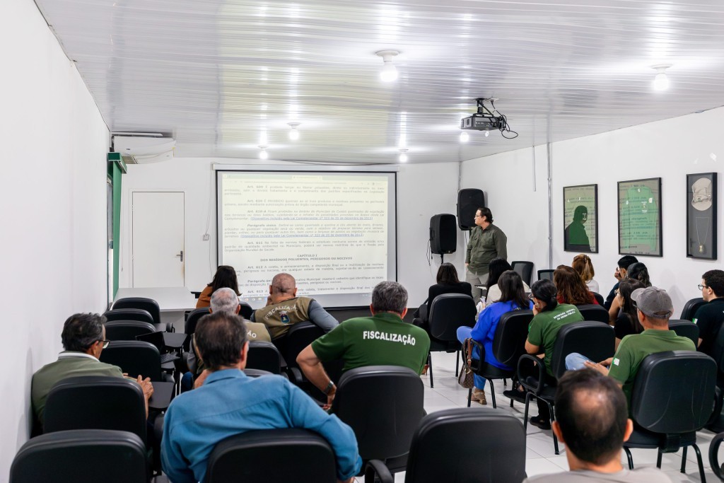 Capacitação orienta fiscais sobre aplicação da Lei Complementar nº 589 durante período de queimadas