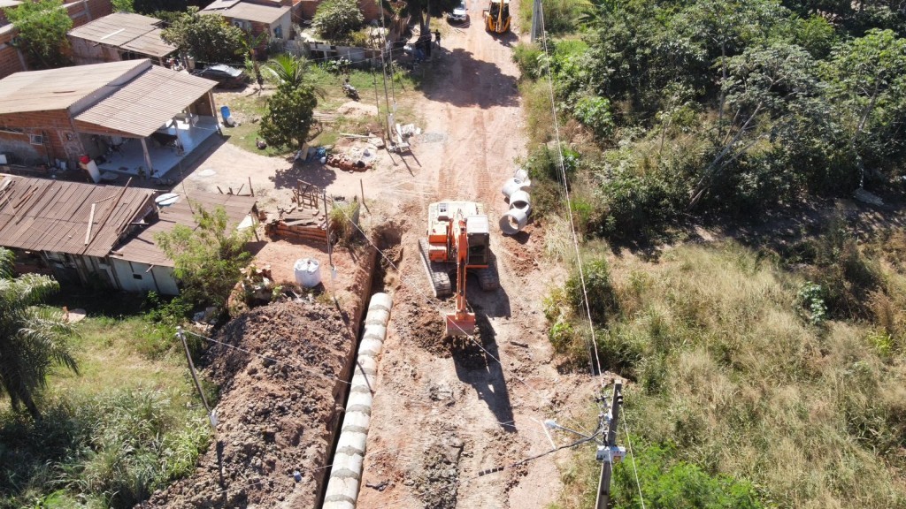 Obras de drenagem avançam em diferentes regiões de Cuiabá e reforçam planejamento para expansão da infraestrutura urbana