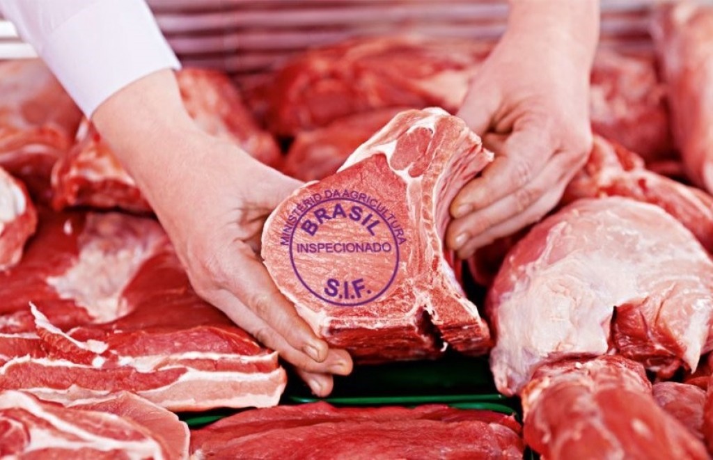 UE descarta adiamento e confirma bloqueio às carnes brasileiras a partir desta quinta-feira