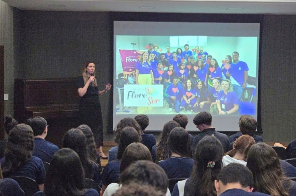 Projeto FloreSer retoma atividades com estudantes de Colégio em Cuiabá
