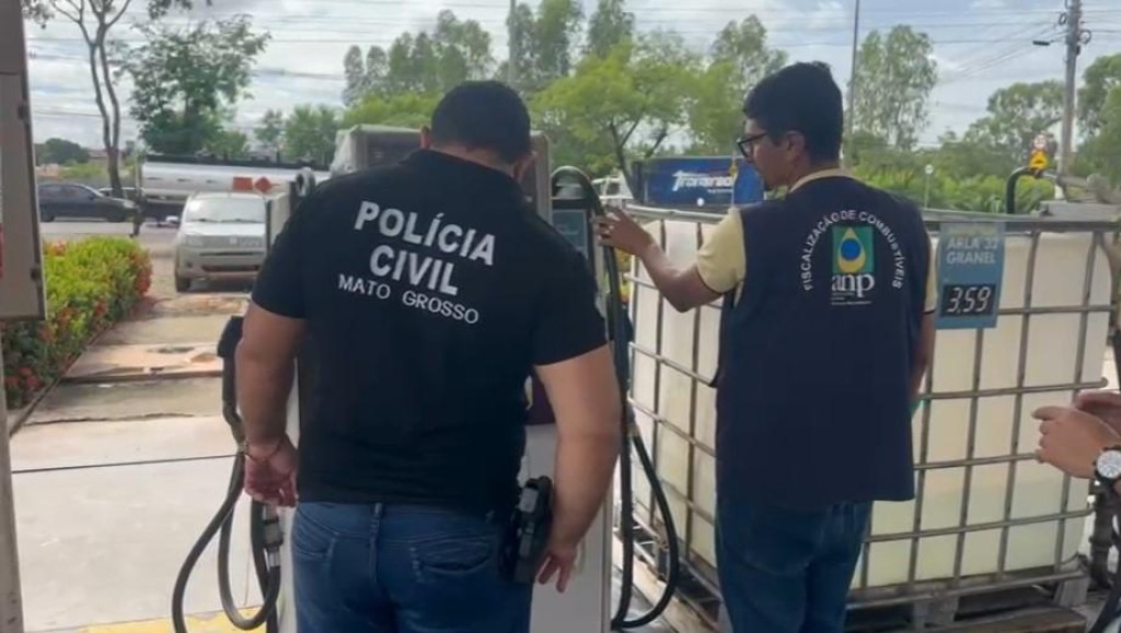 Polícia Civil prende proprietário de posto por vender diesel comum como aditivado em Cuiabá
