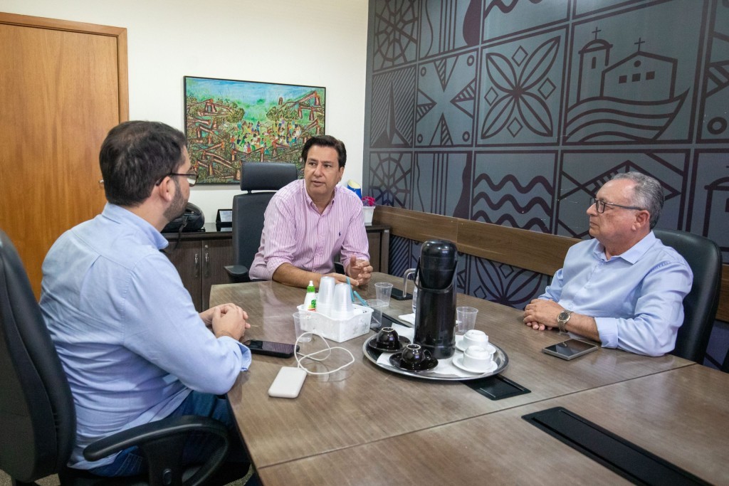 Integrantes do governo da Paraíba conhecem gestão do Cuiabá Prev