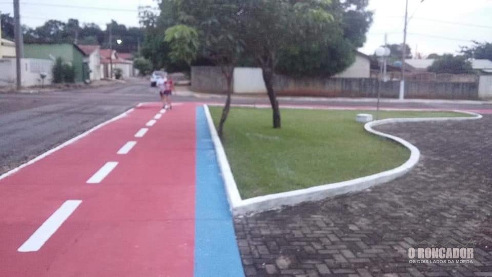 Ney Weliton conclui obras da pista de caminhada