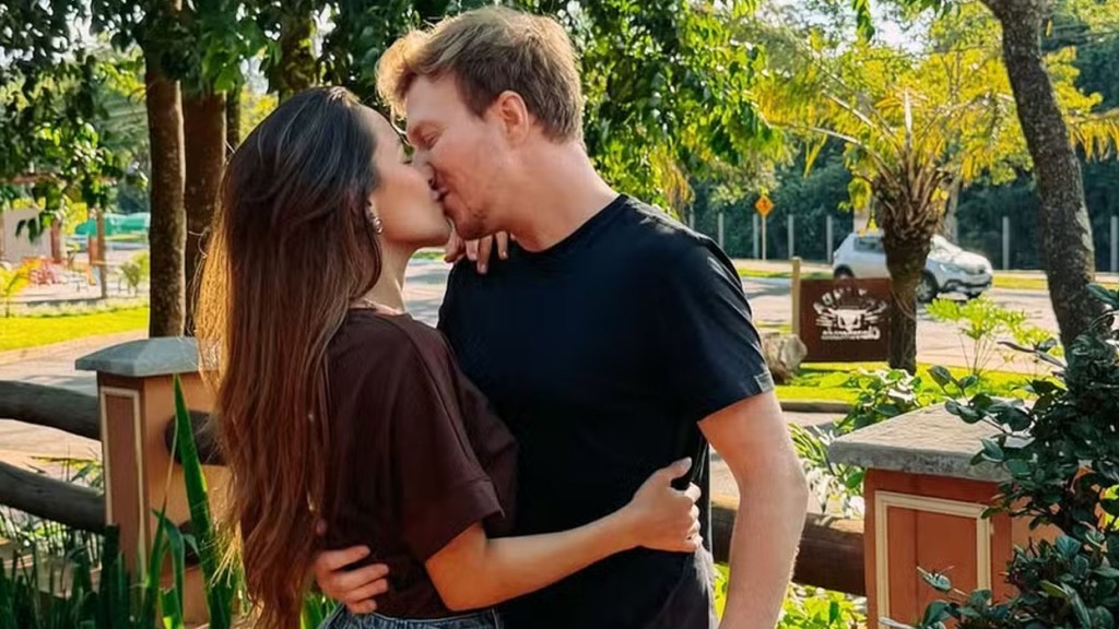 Gabi Luthai celebra quase 13 anos de relação com Teodoro Teló: ‘Sabor especial’