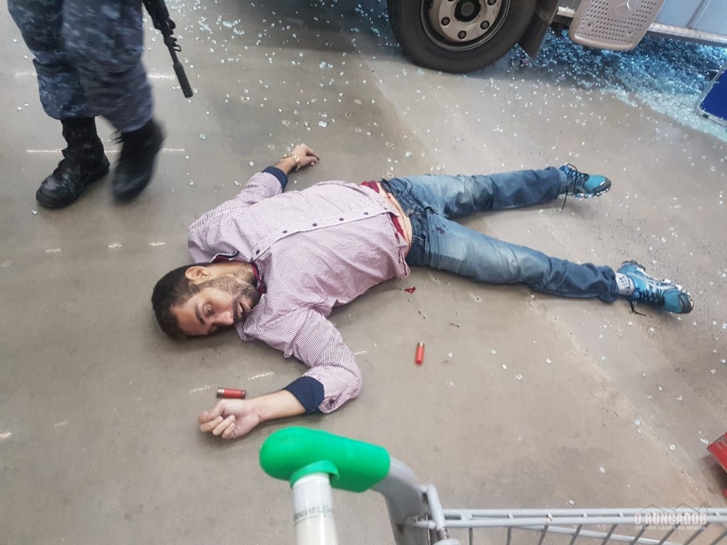 CUIABÁ – Bandidos tentam roubar carro-forte e trocam tiros no Atacadão