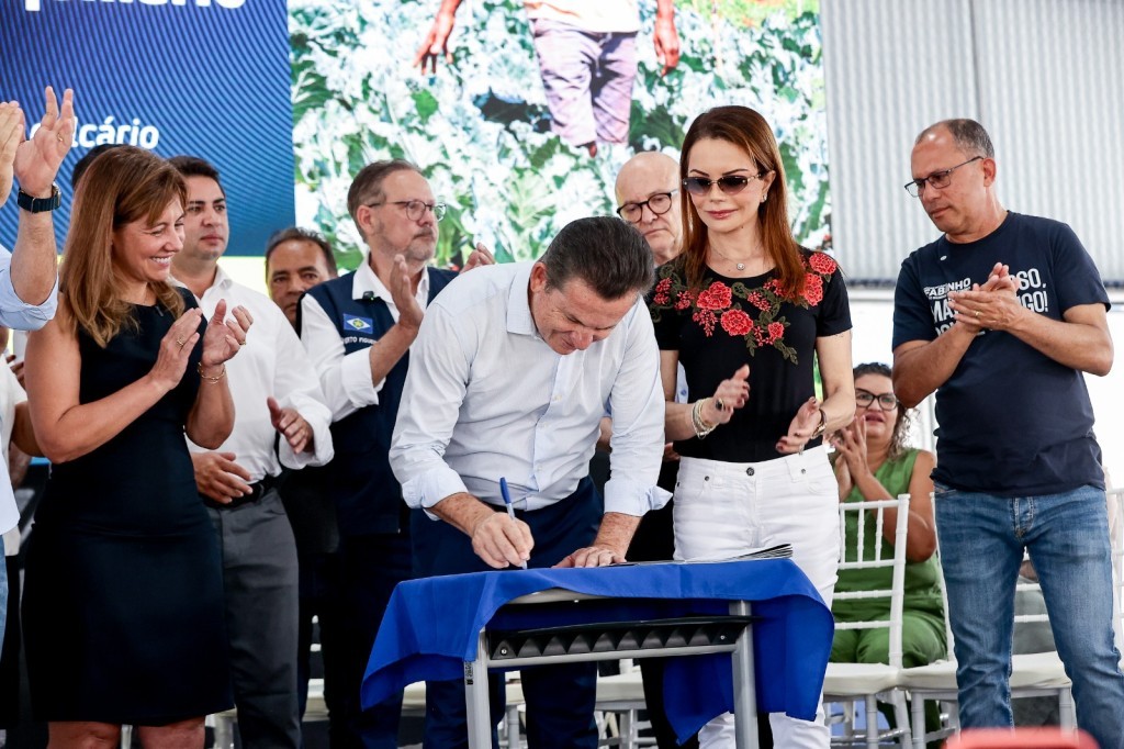 Governo de MT anuncia mais 6 escolas e ajuda para compra da casa própria em VG