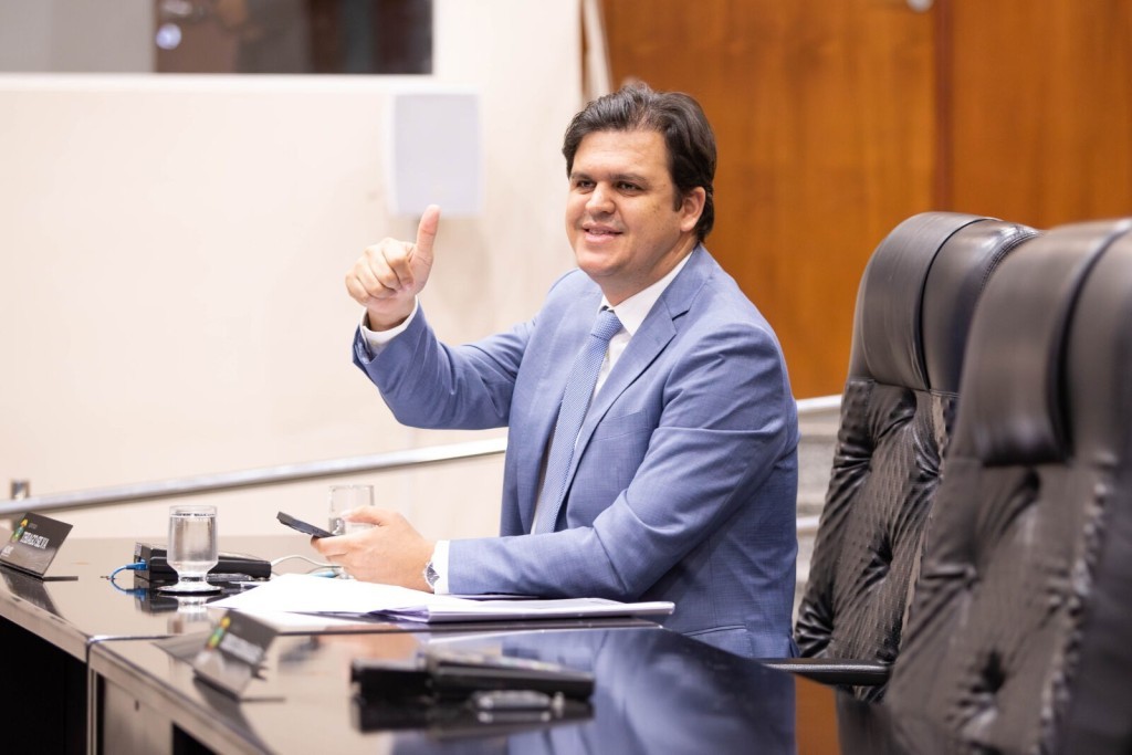 Emprego, renda, dólar... Uma conversa de Brasil