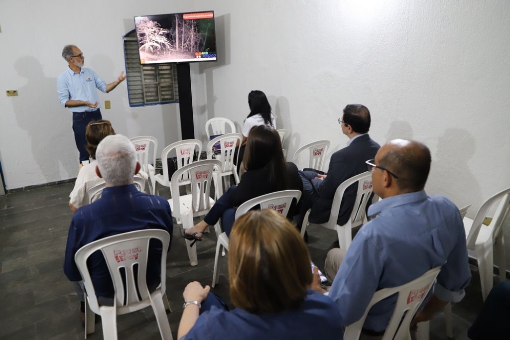 Ecotrópica apresenta trabalho em defesa do meio ambiente no Pantanal
