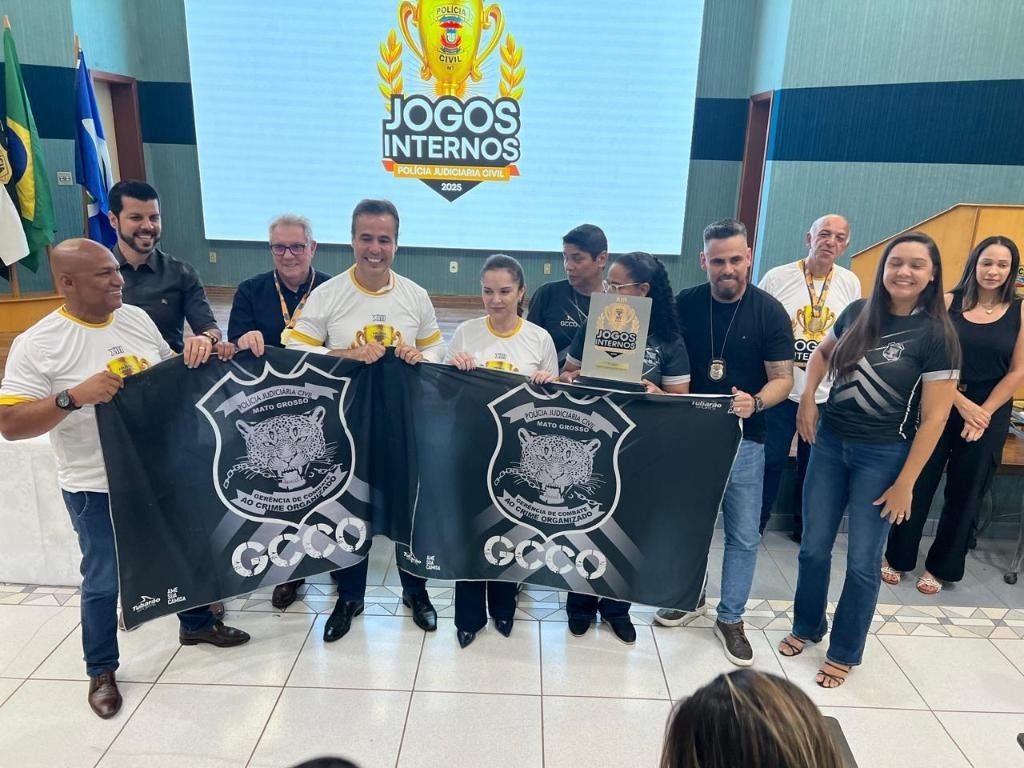 Polícia Civil entrega troféus a equipes vencedoras do XIII Jogos Internos