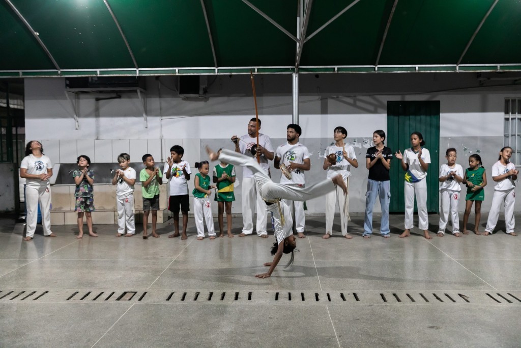 Esporte nos bairros amplia acesso gratuito a futebol, capoeira e atividades físicas em Cuiabá