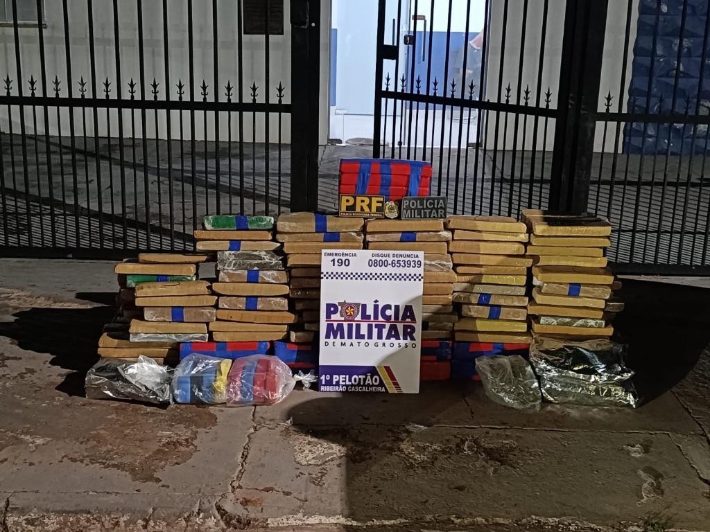 Ação integrada apreende 335 quilos de entorpecentes e prende quatro suspeitos por tráfico