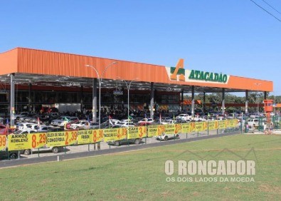 MPE denuncia Atacadão por expor produtos ‘vencidos’ e empresa diz que foi um ‘fato’ isolado em Barra do Garças