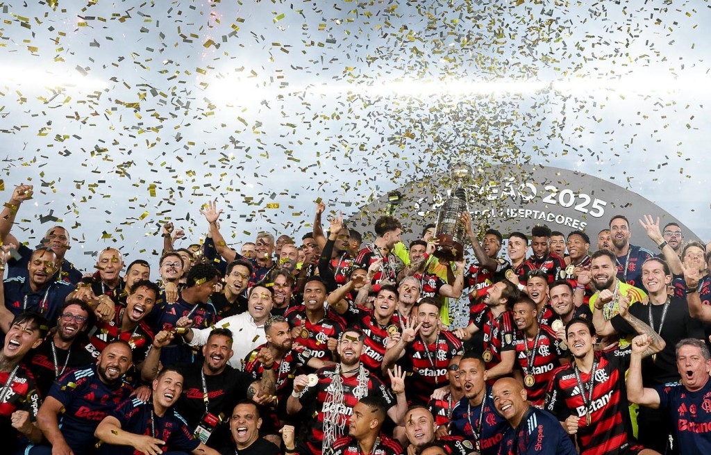 Flamengo conquista a América pela quarta vez e crava o tetracampeonato da Libertadores em Lima