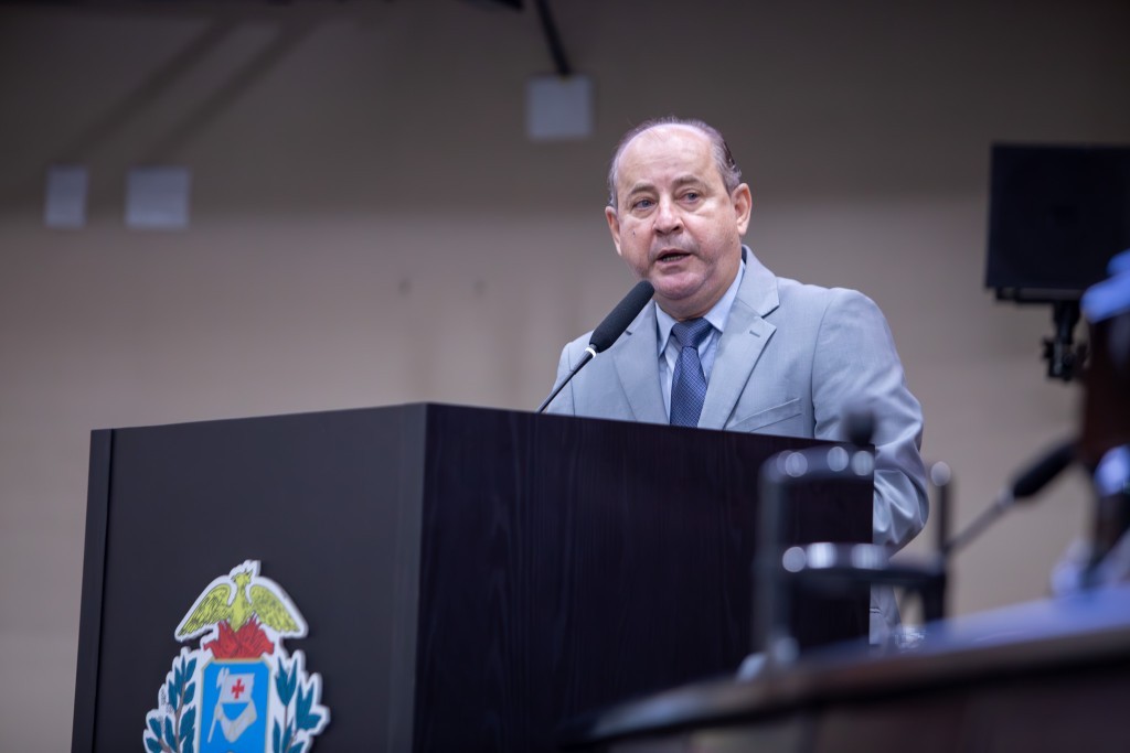 Dr. Eugênio informa sobre construção de escola nova no distrito de Veranópolis, em Confresa