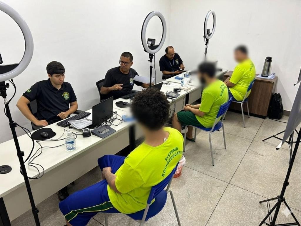 Sejus e Justiça Eleitoral levam emissão de título de eleitor a adolescentes do Centro Socioeducativo de Barra do Garças