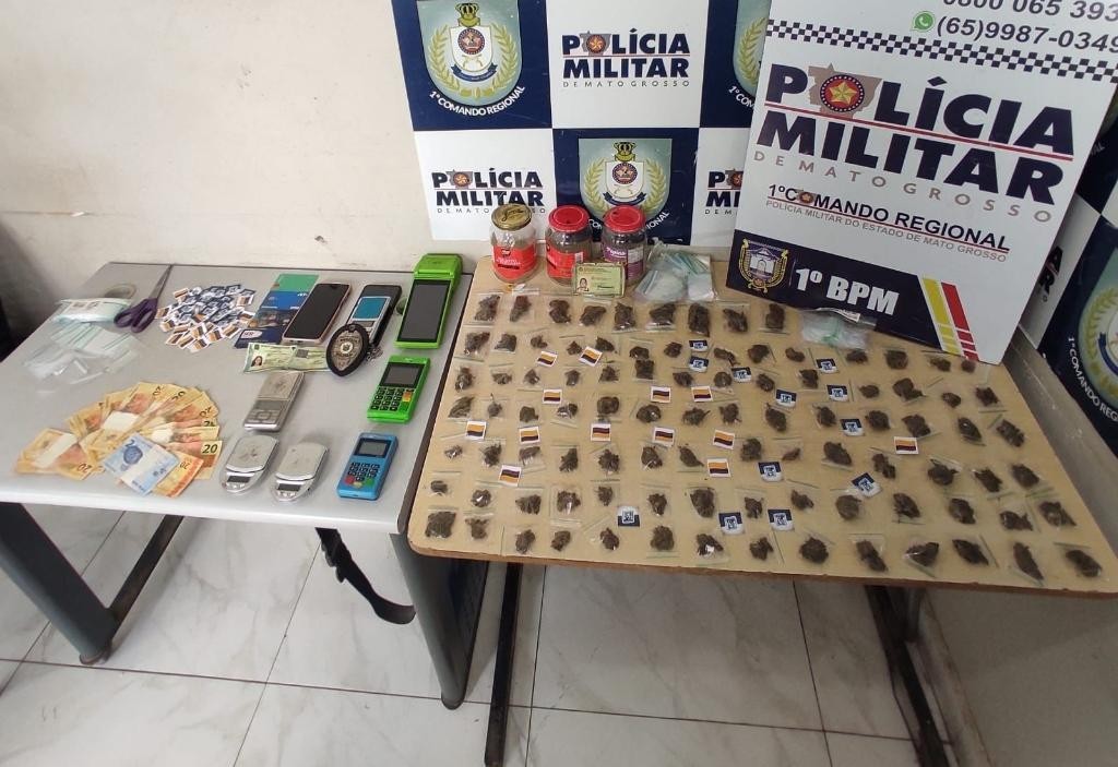 PM apreende 93 porções de super maconha e prende homem por tráfico