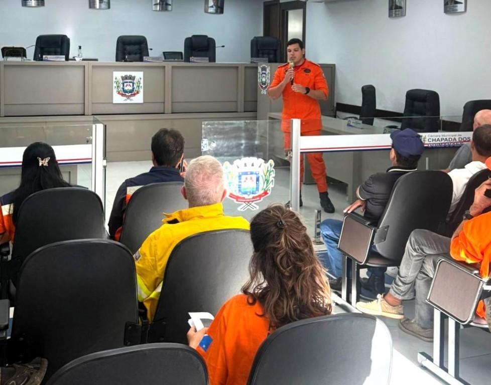 Corpo de Bombeiros alinha estratégias para reforçar ações de prevenção em Chapada dos Guimarães
