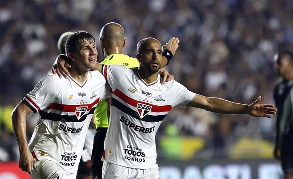 São Paulo quebra sequência do Vasco e vence em São Januário, sonhando com G6