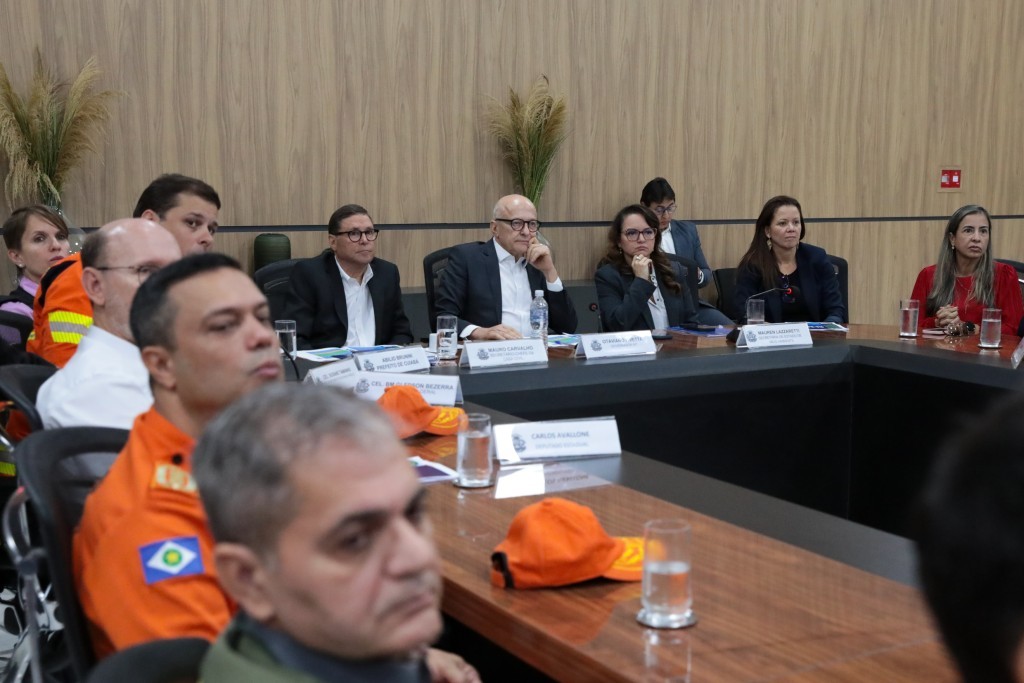 Governo de MT apresenta plano de combate aos incêndios florestais e alerta: "União de esforços será fundamental"