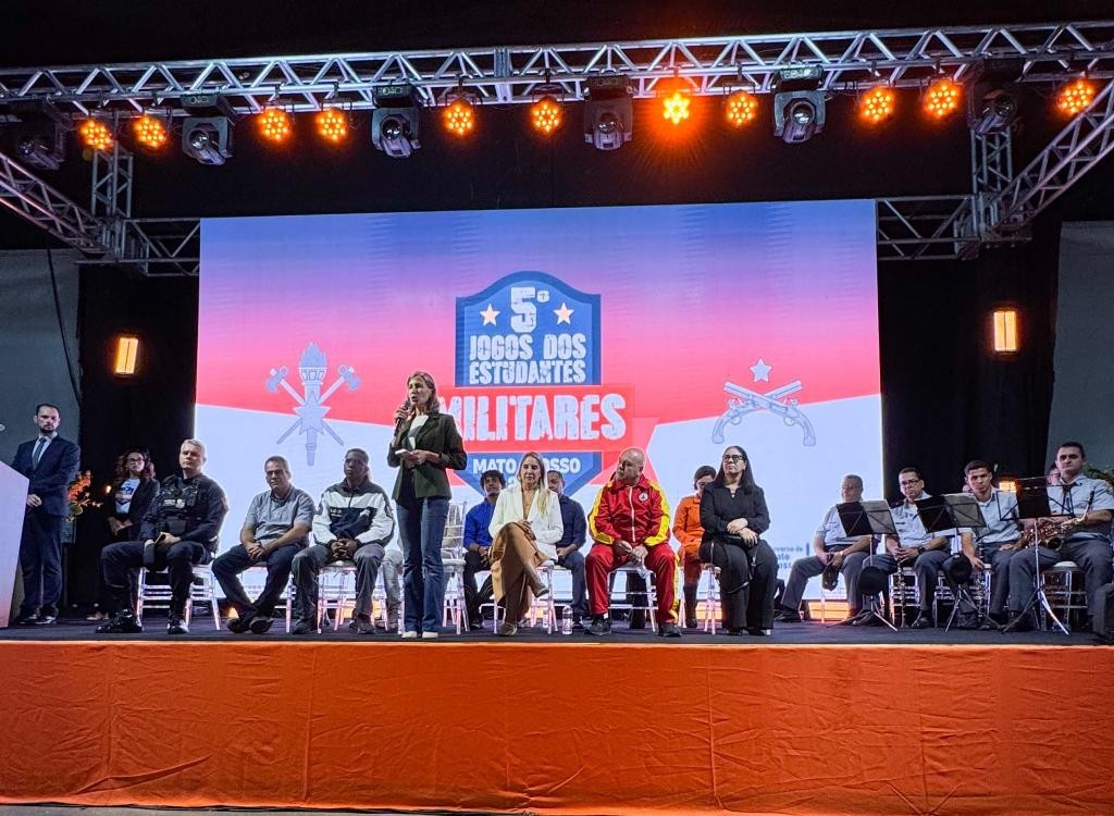 Cerimônia de abertura dos Jogos dos Estudantes Militares reúne mais de 900 alunos em Sinop