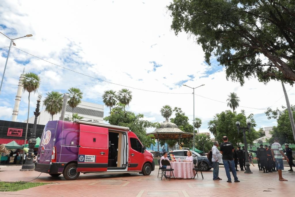 Setasc promove atendimentos itinerantes da Van Rosa em Várzea Grande