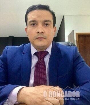 O advogado e o peso da(o) Santa Cruz: essa cruz não é minha!