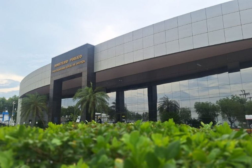 Acordo entre UFMT e MPMT garante defesa técnica a servidores