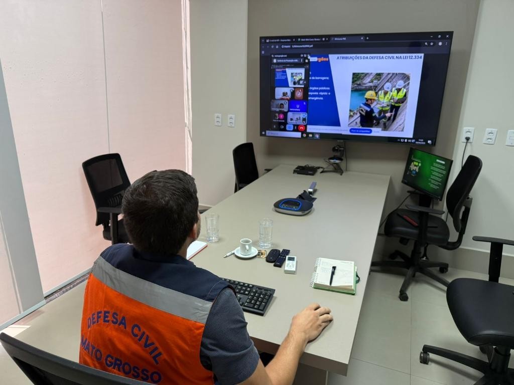 Defesa Civil realiza minicurso sobre segurança de barragens e reforça atuação preventiva com municípios