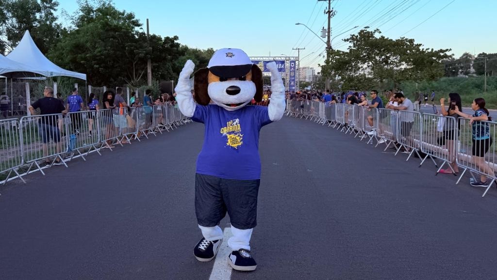 Corrida de Cara Limpa contra as Drogas reúne 1,5 mil atletas pelas ruas de Cuiabá