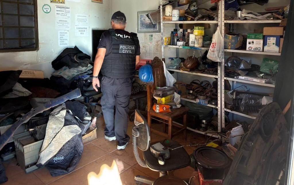 Operação da Polícia Civil mira esquema de adulteração e desmonte de veículos em Rondonópolis
