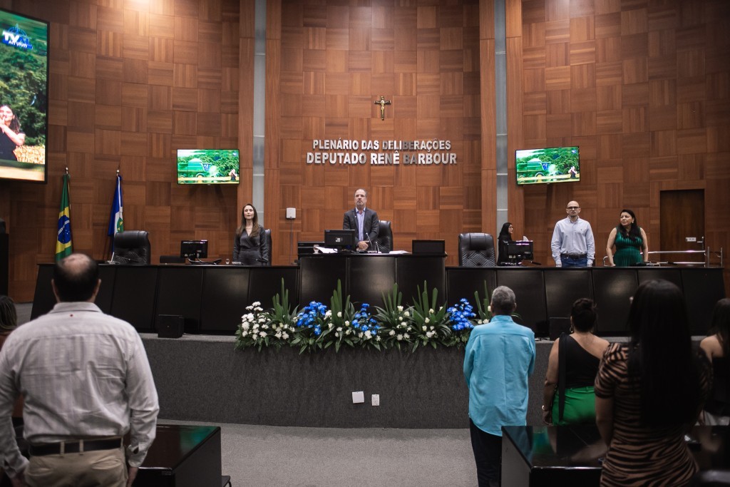 ALMT homenageia servidores da Seaf por contribuição ao desenvolvimento da agricultura familiar em MT
