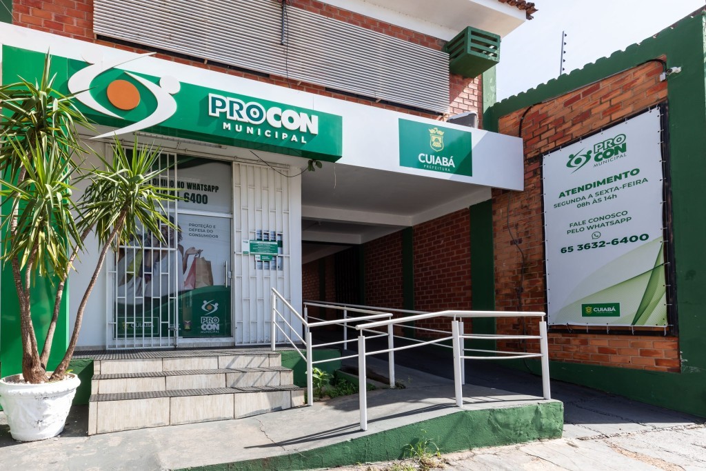 Prefeitura notifica pet shop investigado após denúncia de maus-tratos a animal em Cuiabá