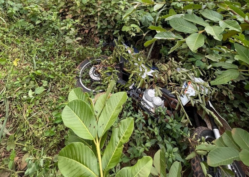 Polícia Civil localiza motocicleta roubada de vítima de salve em Campos de Júlio