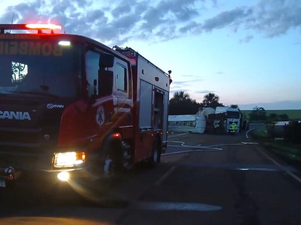 Corpo de Bombeiros atende duas ocorrências de acidente de trânsito registradas nesta quinta-feira (5)