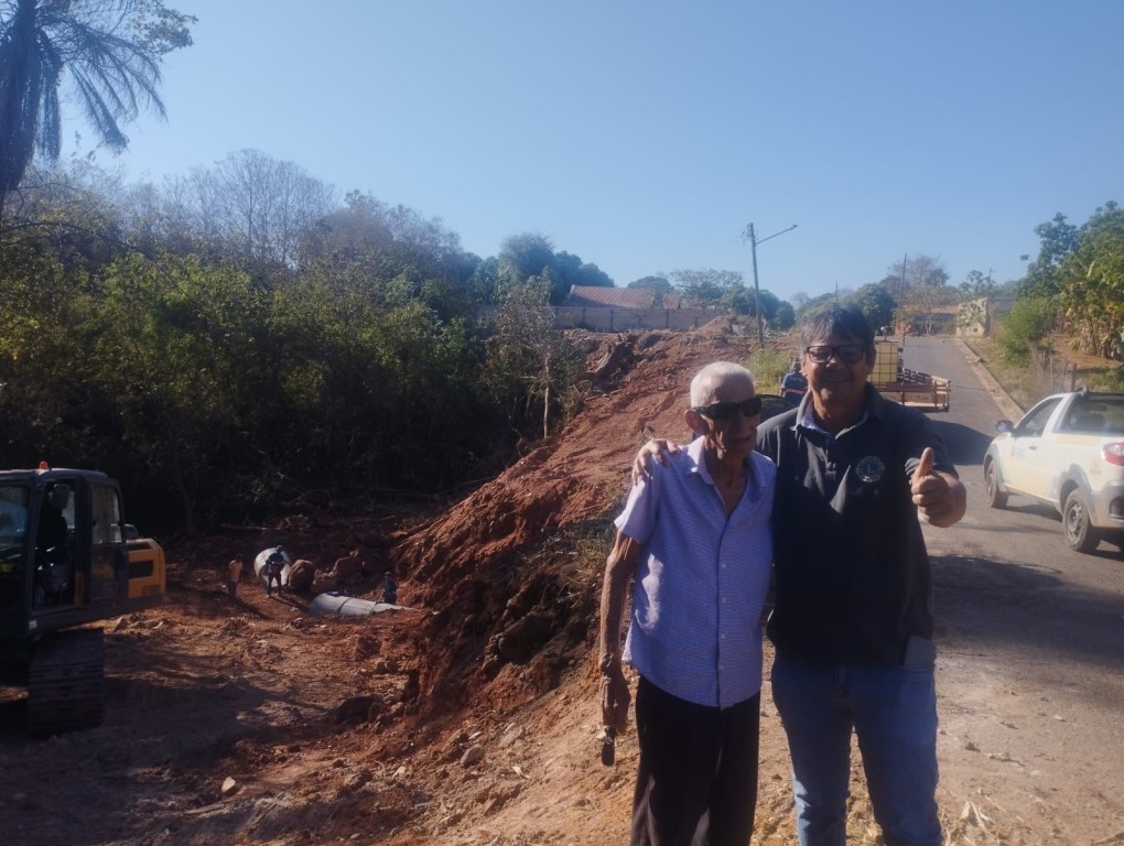 Prefeitura de Nova Xavantina realiza ação para combater lixão clandestino e preservar o Rio das Mortes