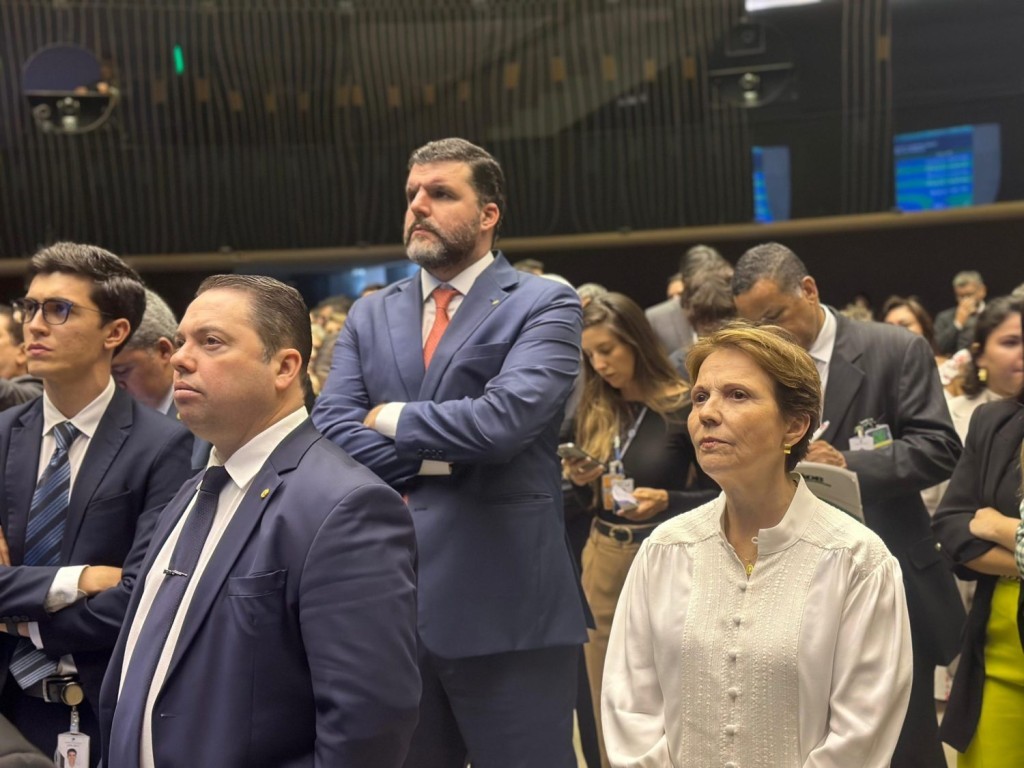 Cortes no seguro rural e disputa por crédito elevam tensão entre governo e bancada do agro