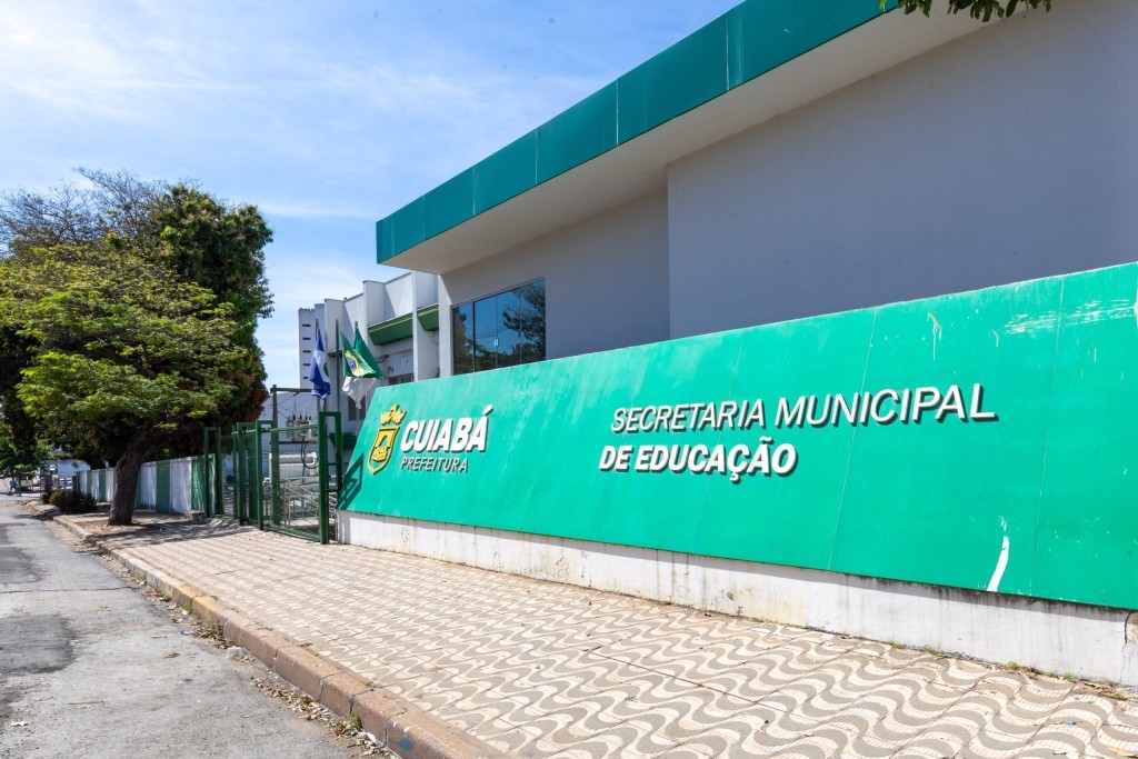 Prefeitura de Cuiabá convoca 15 candidatos para cargos de professor e técnico de nível superior