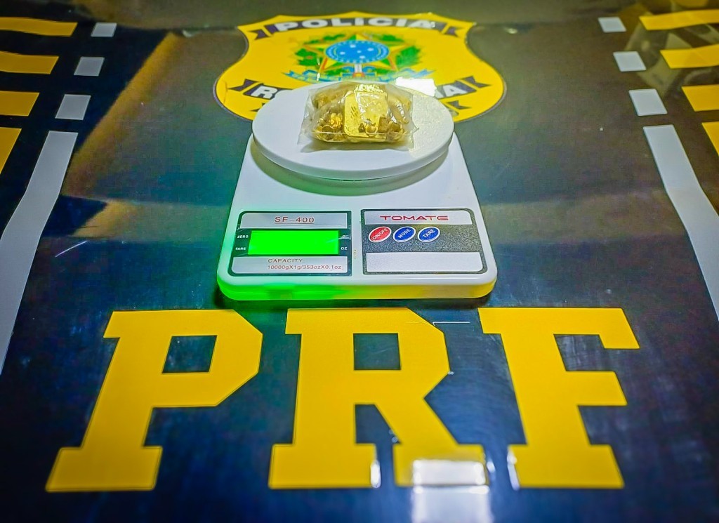Ação integrada da PRF e Polícia Civil apreende ouro avaliado em R$ 500 mil na BR-163 em Sorriso (MT)