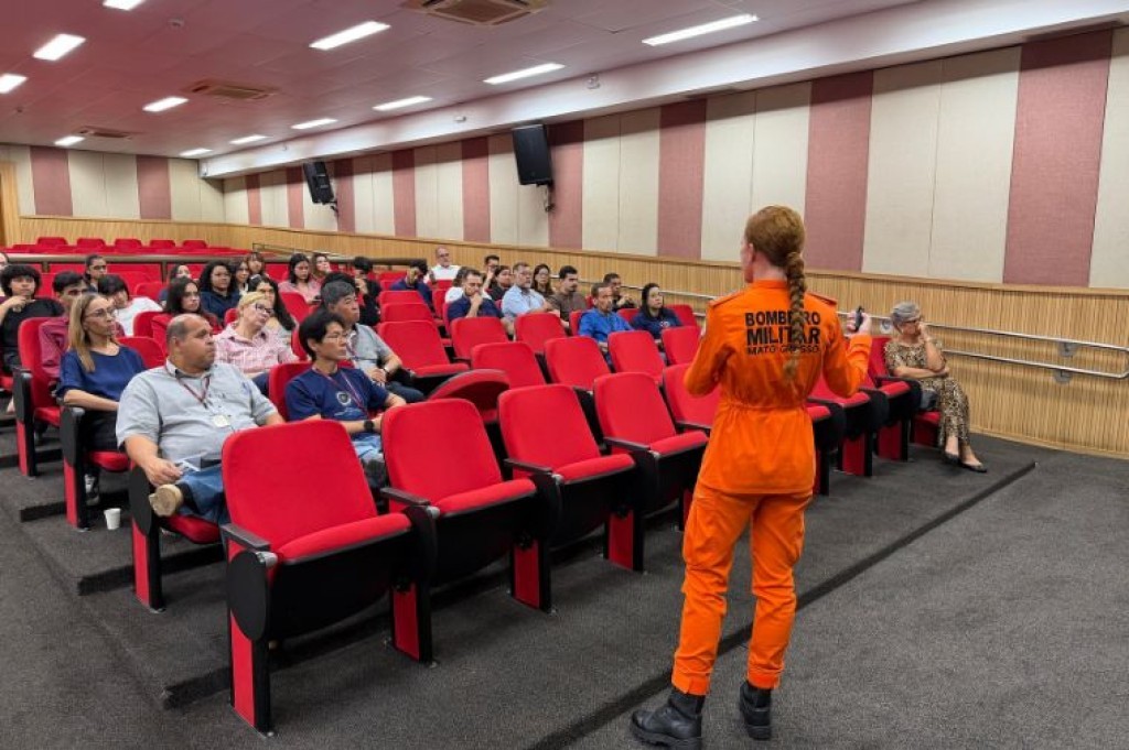 Palestra aborda protocolo dos Bombeiros para vítimas de violência