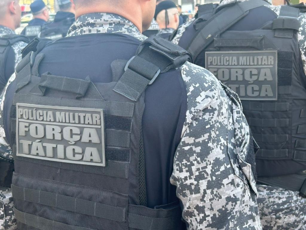 Força Tática e PRF apreendem 55 quilos de drogas e prendem homem por tráfico