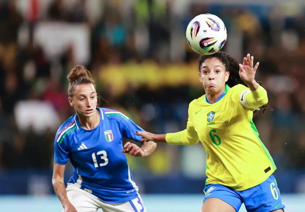 Seleção Brasileira Feminina vence Itália e garante 100% de aproveitamento na data Fifa