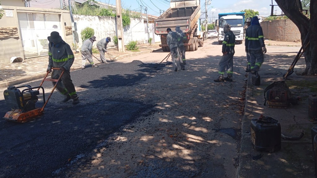 Prefeitura amplia tapa-buracos para nove bairros na região sul, Cidade Verde e Santa Rosa