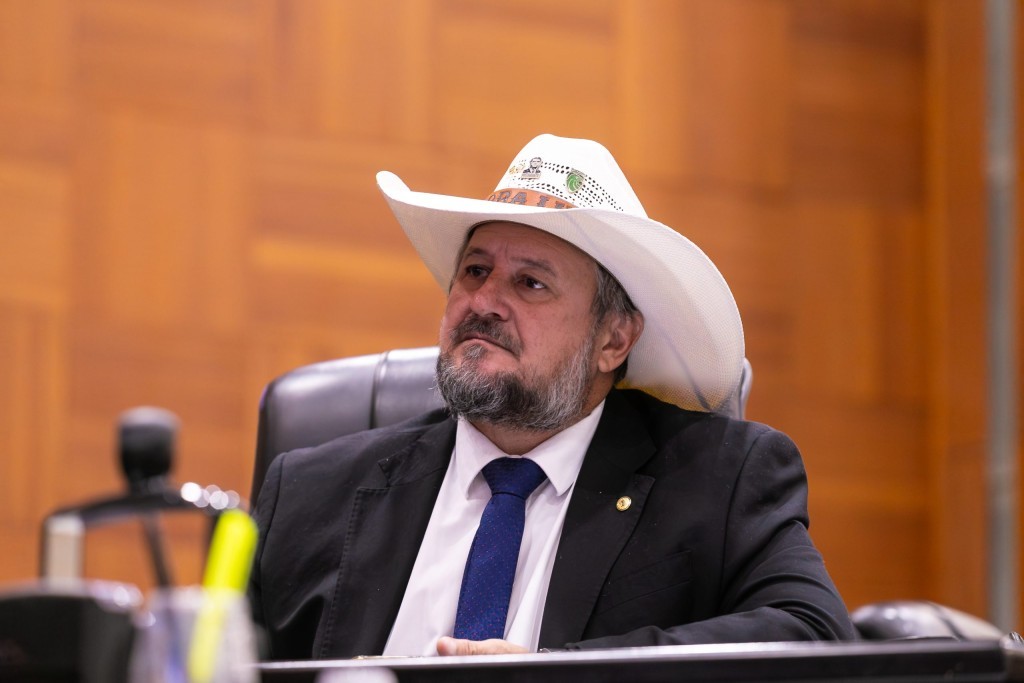 ALMT aprova projeto de Cattani para criar cadastro estadual de condenados por estupro