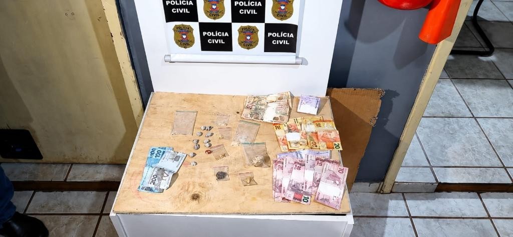 Polícia Civil prende mulher suspeita de tráfico de drogas em Canarana