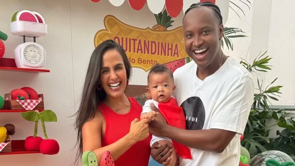 Carol Peixinho e Thiaguinho celebram seis meses do filho com festa temática: ‘Bento’