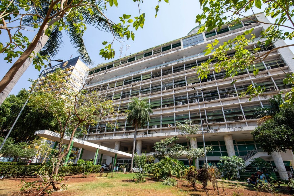 Prefeito reforça combate ao assédio e determina auditoria em contrato