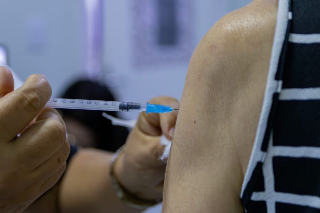 Casos de influenza aumentam 74% em Cuiabá; vacinação segue disponível em 72 USFs